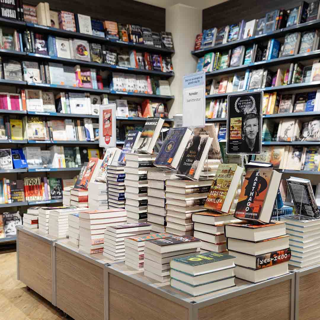Stort udvalg af spændende bøger hos Bog & Idé i Frederiksberg. 